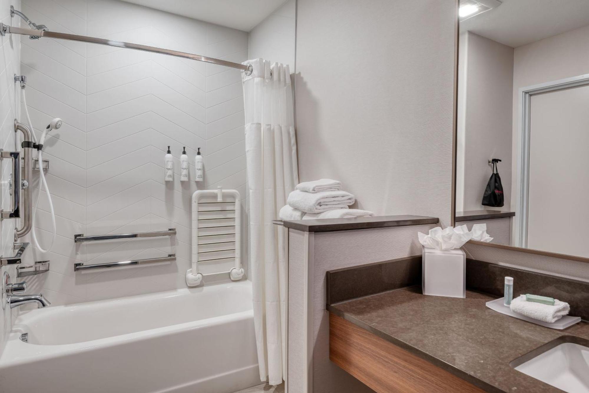Fairfield By Marriott Inn & Suites Shelbyville Εξωτερικό φωτογραφία