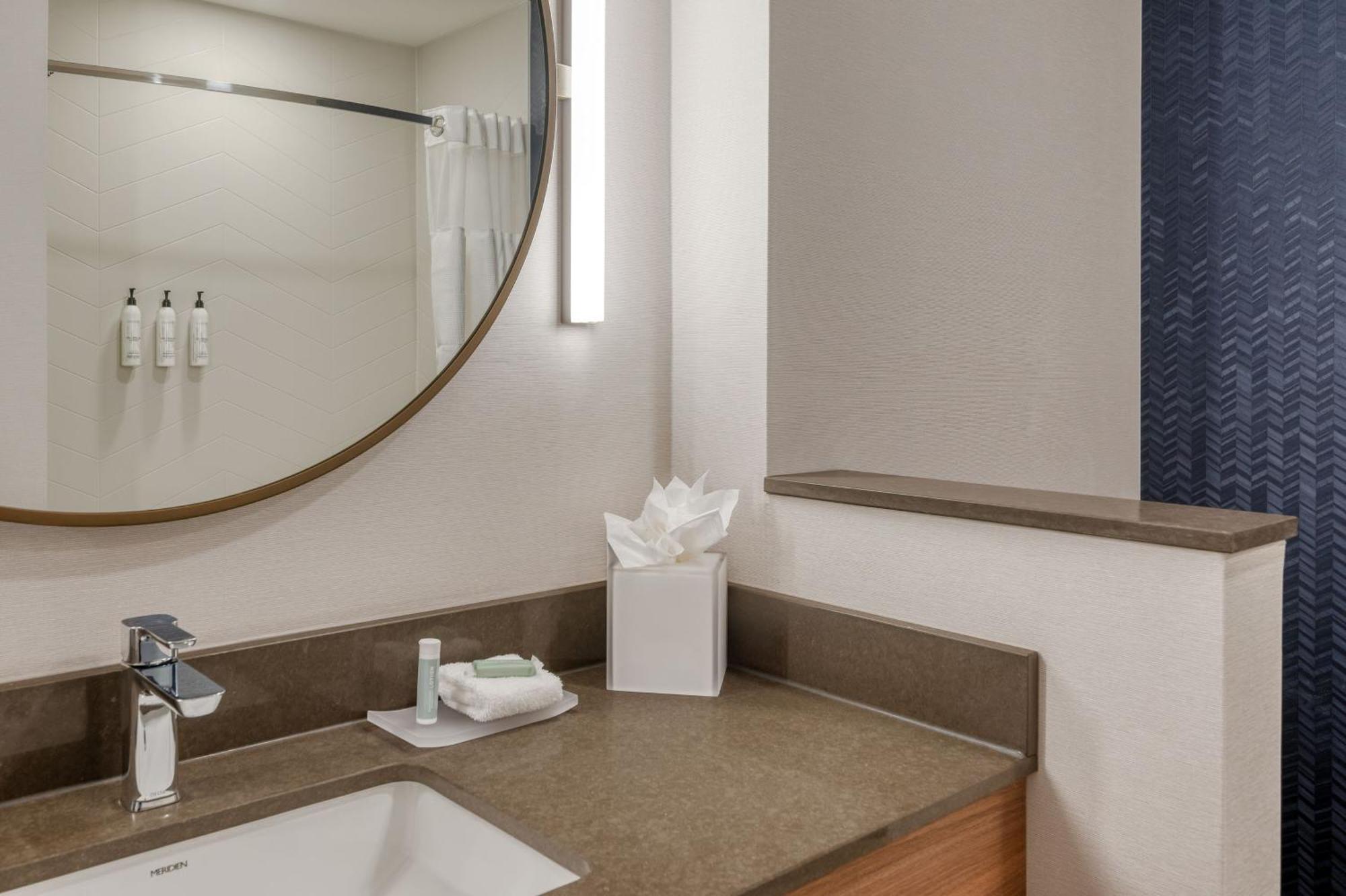 Fairfield By Marriott Inn & Suites Shelbyville Εξωτερικό φωτογραφία